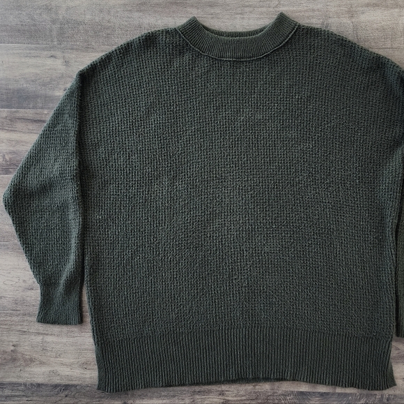 Aerie Green Crewneck Pullover Sweater Small - Picture 11 of 16